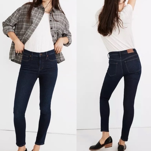 Madewell 9" Mid-Rise Skinny Jeans in TENCEL Stretch Dark Wash Size 29 - Picture 1 of 9